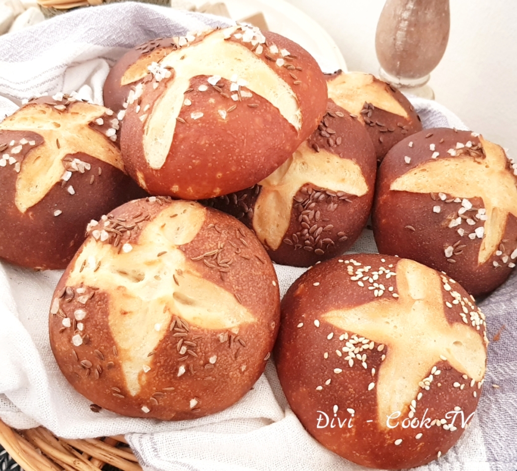 Laugenbrötchen - Divi Tv - bake and cook